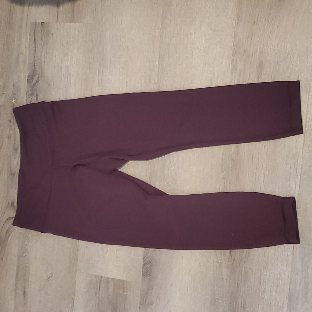 Lululemon leggings size 4